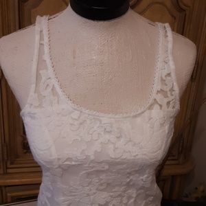 Womens White Lacy Dress Sz Medium Floral White Lace Overlay Solid Interior B2